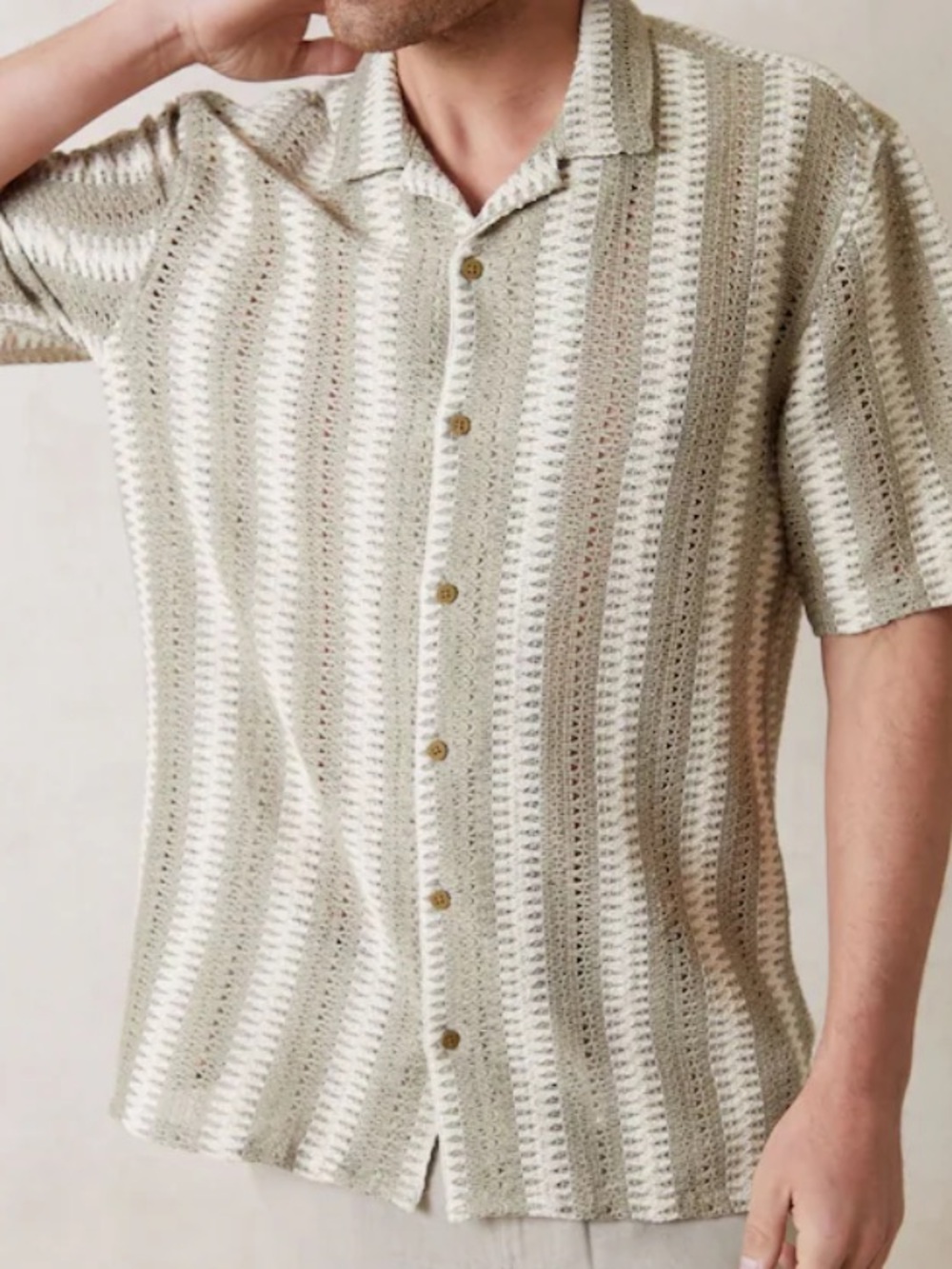 Hollister Men’s Boxy SS Textural Cotton Button Shirt M Beige Stripe Casual